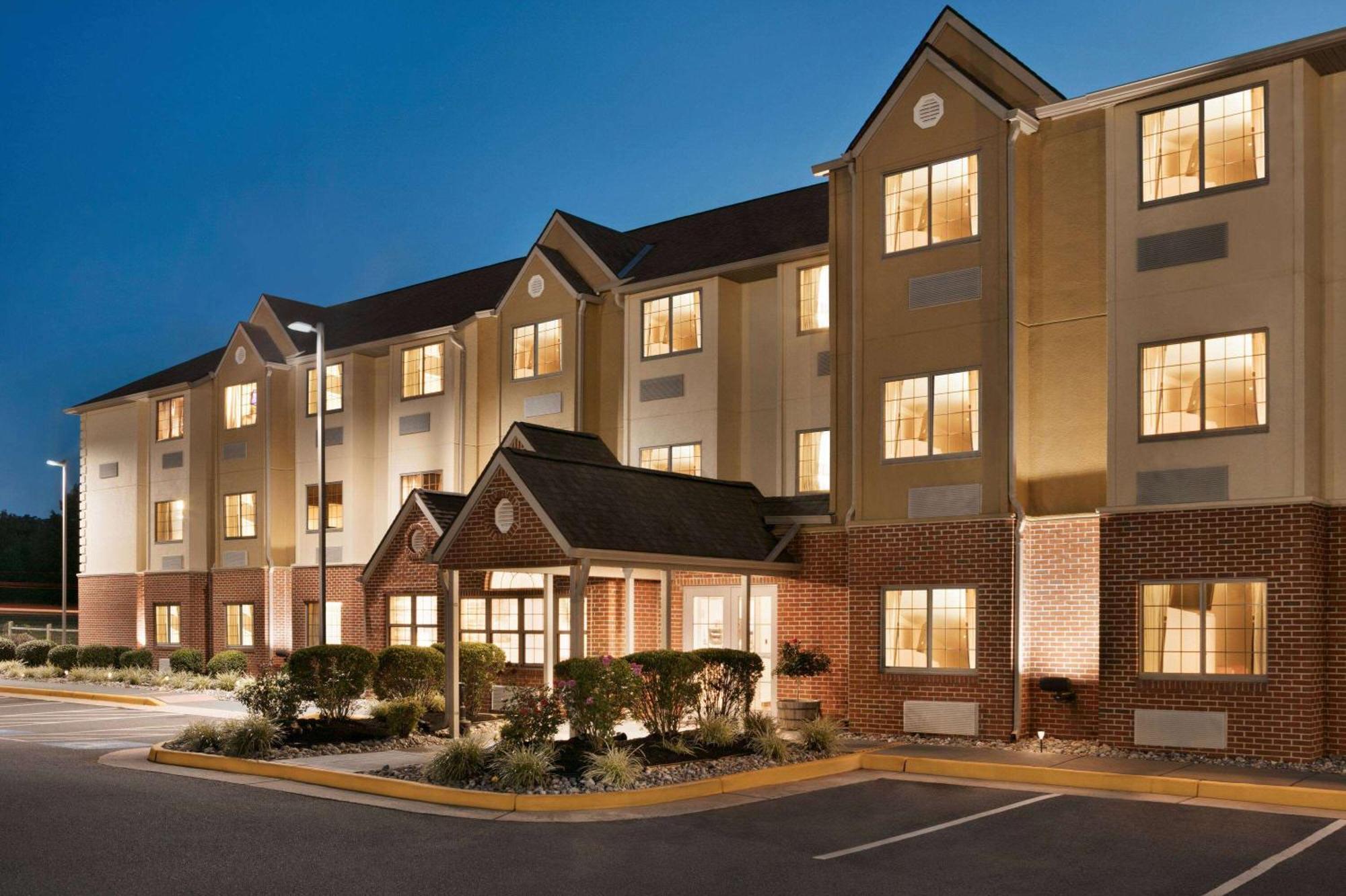 Microtel Inn & Suites By Wyndham Culpeper Eksteriør billede
